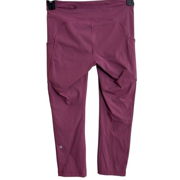 Lululemon Cropped Leggings Tights Size 6 Deep Mauve Plum Berry - Picture 1 of 7